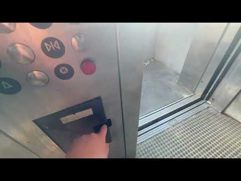 2025 update on the 1995 Dover Oildraulic elevator in downtown Butler