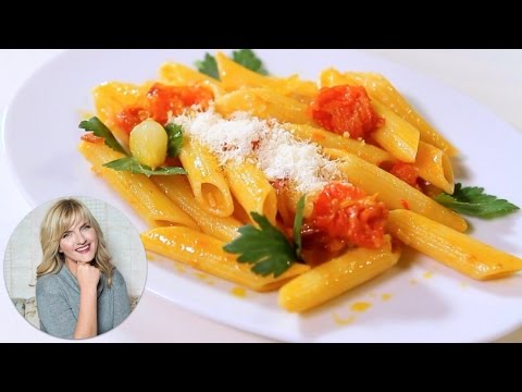 Kuhari : Sanja Doležal - Penne sa sušenim rajčicama