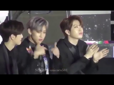 GOT7 REACTION TO TWICE 'TT' SBS GAYO DAEJUN 2016