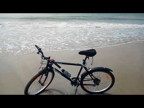 BTWIN and Mohit on the beach