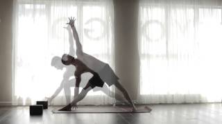 Improvised music and yoga session with Paul Teodo