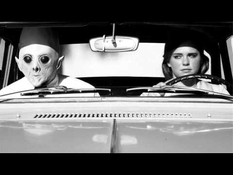 Cosmo Black - Waking Up The Same (feat. Natalie Foster)