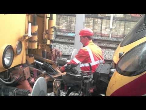 VIRGIN 57308 ATTACHES TO 390111 FOR THE PENDO DRAG AT CREWE 180812 avi 1