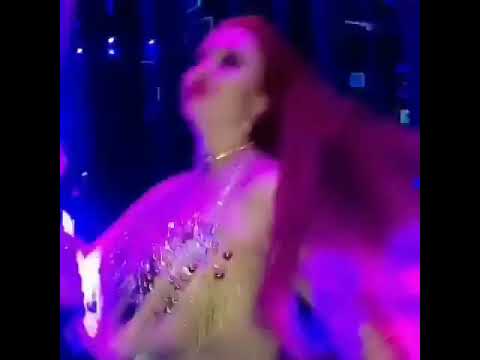 Видео восточные танцы танцует рыжая красивая девушка
