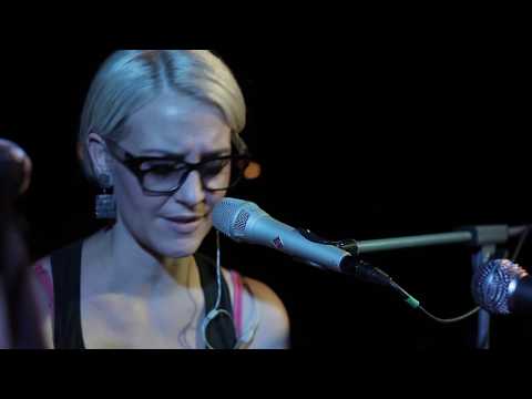 IRENA & MAURO GIORGI ACOUSTIC - GET LUCKY LIVE ( DAFT PUNK COVER )