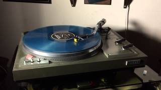 Flyleaf - Blue Roses (Vinyl - 60 FPS Video!)