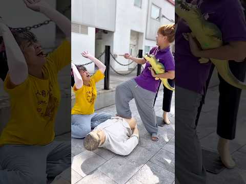 Someone help me please 🤣🤣🤣