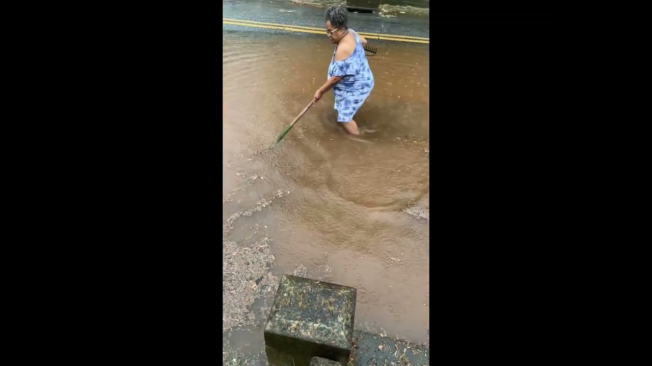Unclogging the Neighborhood Drain || ViralHog