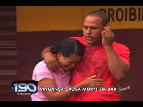 190 - Homem é morto com três tiros no bairro Tibery