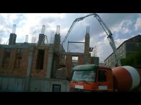 Sfânta Treime Beclean - 1 an de la începerea construcției