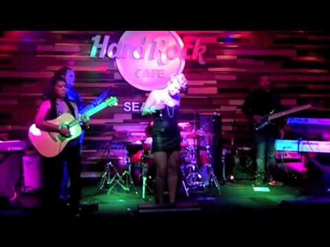 SEATTLE LIVE @ HARD ROCK CAFE 8/11/2010 (Jennifer Newberry)