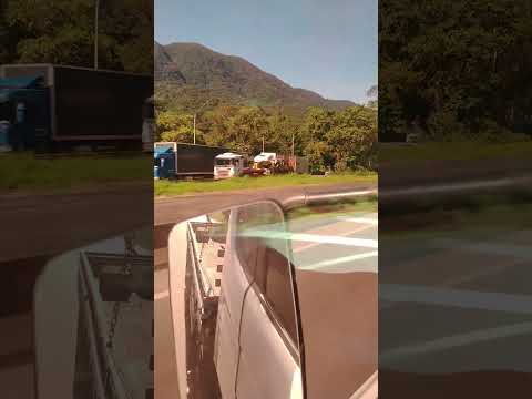 galera o nois descendo a serra de Joinville vamos ali em Araquari sc