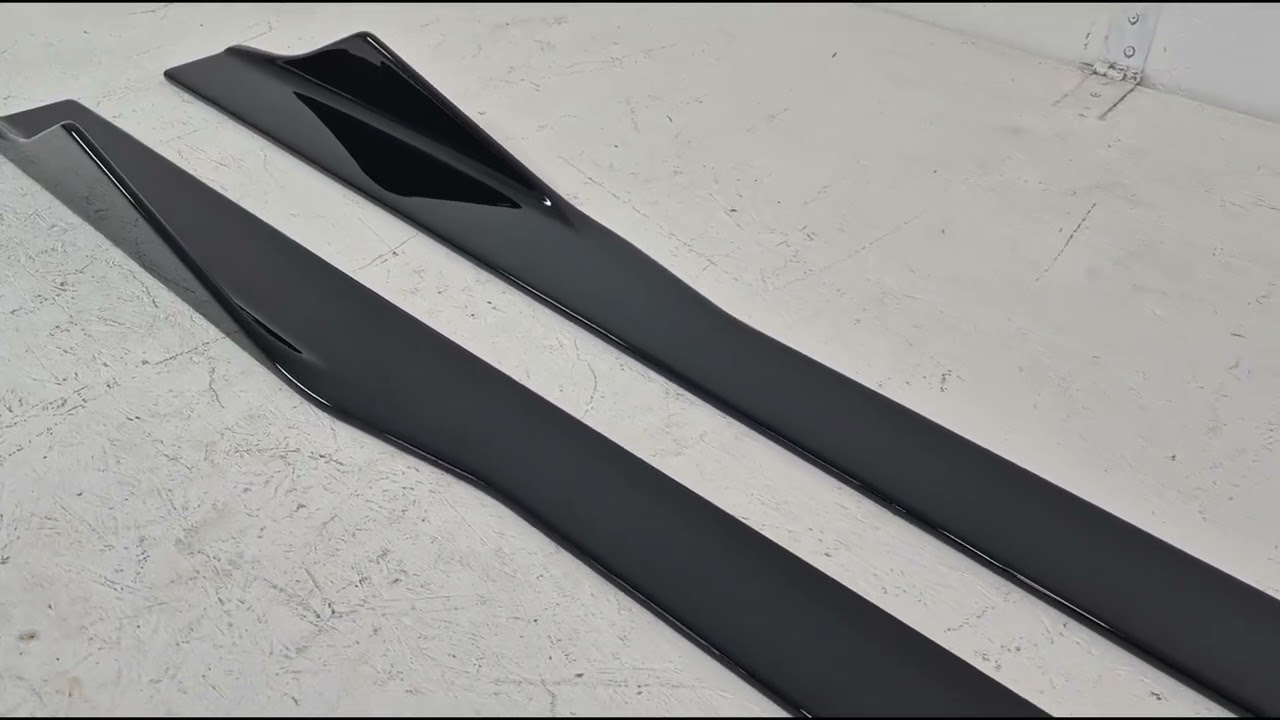 BMW řada 8 G14/G15/G16 2018– Boční prahy (černý lesk) Video 1