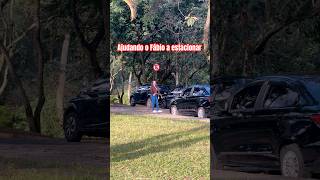 Fábio tentando achar vaga pra estacionar, Ruiva ficou brava kkk #humor #comedia #casal #motorista