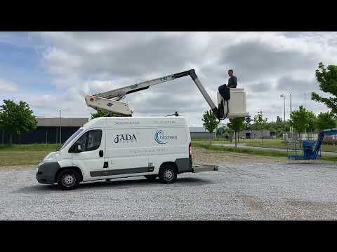 Peugeot Boxer med 11m Versalift / car with lift for sale on www.retrade.eu