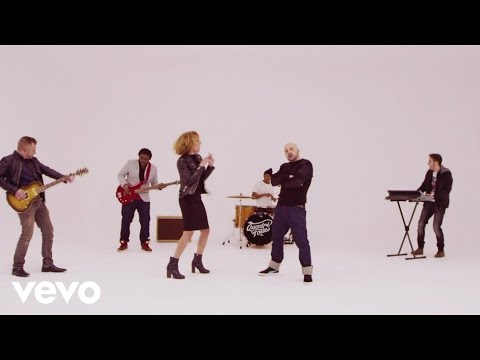 AKRO - Les femmes sont là ft. Marie Warnant