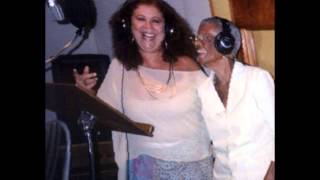 Vó Maria e Beth Carvalho - MEU AMOR VOU LHE DEIXAR - Orlando Vieira