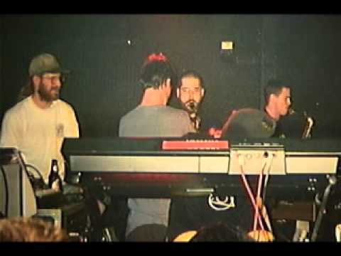 Mr bungle live Sydney, Australia 10/27/1996 - 02 - The Secret Song