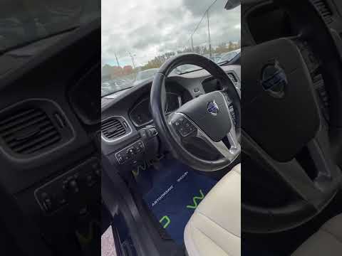 фото volvo v60 i рестайлинг 0