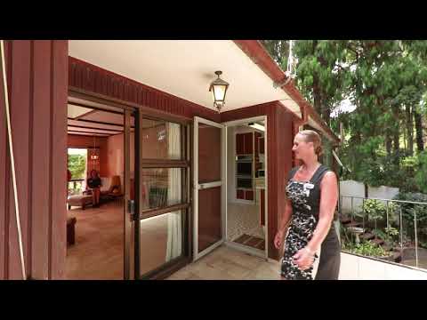 SOLD - 27 Ngaio Road, Titirangi - Jackie Ostrowski and Angela Smith