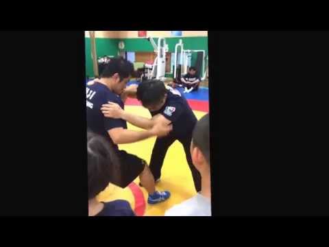 持ち替えタックル Wrestling : Single Leg Attack(Head out) → Double Leg Attack