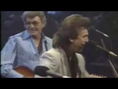 Carl Perkins and George Harrison - Everybody's trying to be my baby