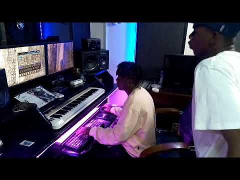 TAZAMA PACHEKO MIDUNDOH ALIVYO KUTANA NA DUPPY KWENY BEAT MOJA