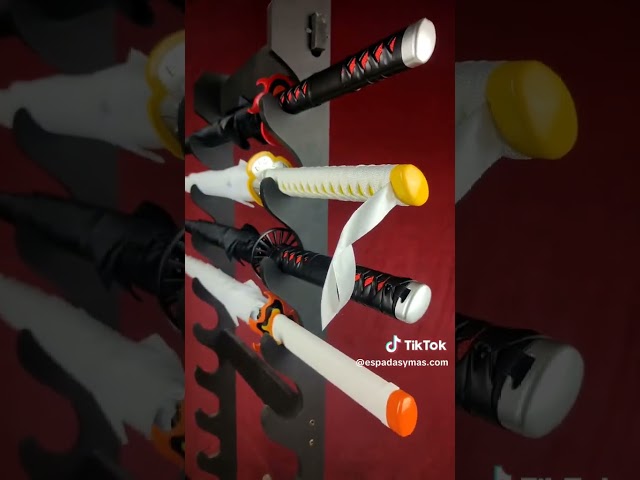 Vídeo relacionado con Swords and more Paraguas de Katana 16K Versión Premium Samurai de Una Pieza, Paraguas de Espada Resistente a las Tormentas con Mango Largo, 100 cm
