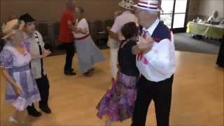 preview picture of video 'Square Dancing Canyon Lake Twirlers Cliff Simpson'
