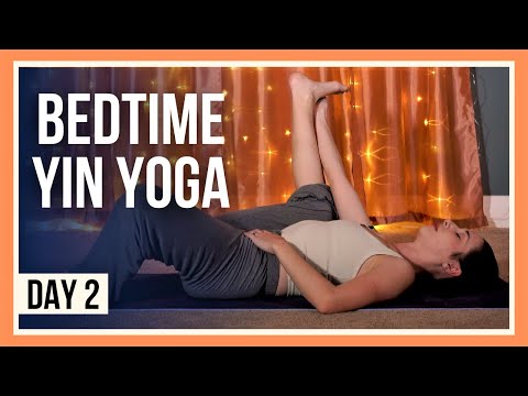 15 min Yin Yoga Stretches – Day #2 (EVENING YOGA FOR BEGINNERS) thumbnail