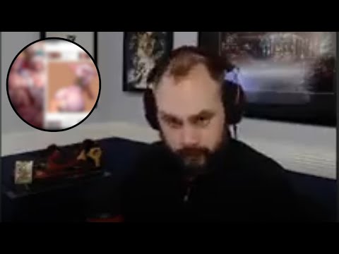 Phreak opens RULE 34 😳