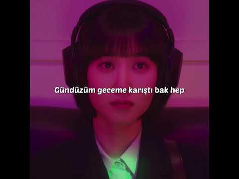 Mceyn - Sütü Çilekli (lyrics)