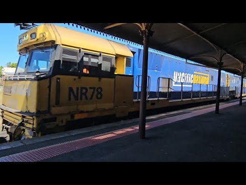 3XM4 PN Steelie/intermodal (NR78, NR43), Spencer Jnc to Melbourne, 1200, 23/10/24, Stawell VIC