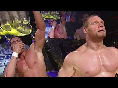 Randy Orton and Val Venis vs. Lance Storm and Hardcore Holly: SmackDown, May 16, 2002