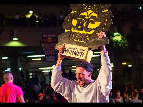 Final battel Red bull Bc One Cypher Algeria D12 VS MEDUST 2017