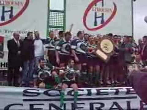 la remise du bouclier