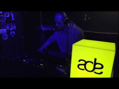 John Piecee Aka Ean Holden - Tech House mix. (The Last One) 2K14. JAN