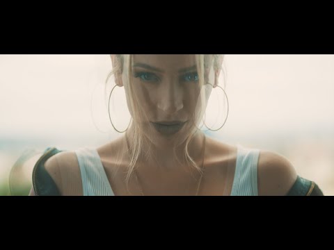 Dominika Mirgová - NA MESIAC (official video)