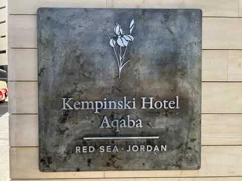 Tag 2: Landgang in Aqaba (Hotel-Besichtigung / Besuch Petra)