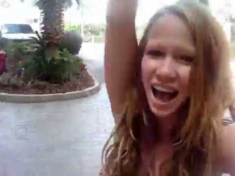 Vacation with Kaley and Amy(: