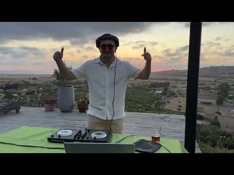Tombs- Sunset Dj Mix @ Tunquen, Chile  [ Progressive House]  [Live Outdoor]