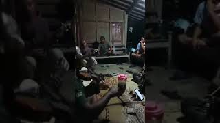 Download lagu teng teng crit #shorts #feedshorts mp3 Download lagu teng teng crit #shorts #feedshorts mp3