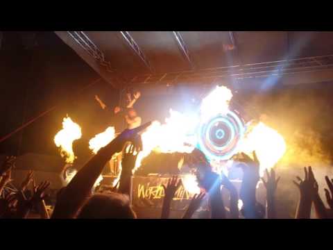 WORLD IS MINE X ELEMENTS FIRE Intro /DJ Daniel before Will Sparks (AUS)/