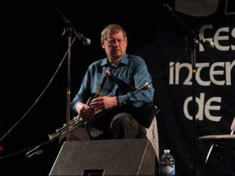 Peter Browne plays Cronin's Hornpipe & The Stack of Barley, 2.8.2009, Lorient