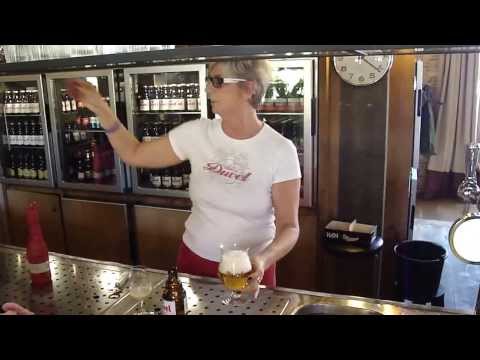 The proper way to pour a Duvel