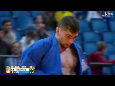Masters 2022. 66 kg. Bronze. YONDONPERENLEI Baskhuu (MGL) - VIERU Denis (MDA)