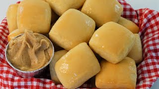 Texas Roadhouse Bread Rolls Recipe| Hot Buttery Soft Bread