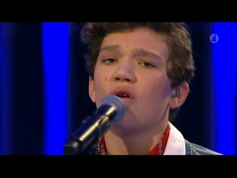 Emil Elton - Isn't she lovely - Idol Sverige (TV4)