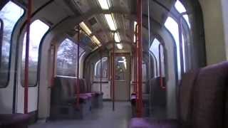 preview picture of video 'Central line - Ruislip Gardens Arrival (18-02-2009)'