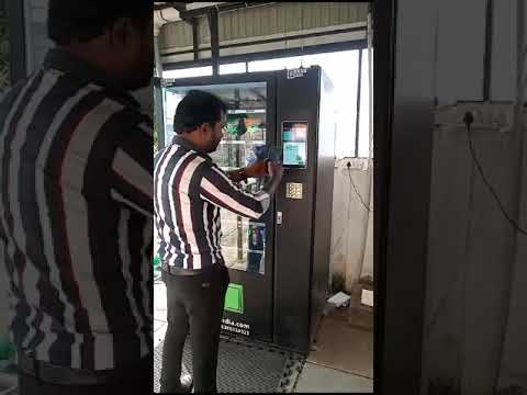Automatic Snack Vending Machine